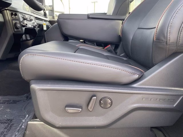 2026 Carbonized Gray Metallic Ford Super Duty F-250 SRW LARIAT 4X4 Truck