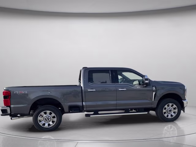 2026 Carbonized Gray Metallic Ford Super Duty F-250 SRW LARIAT 4X4 Truck