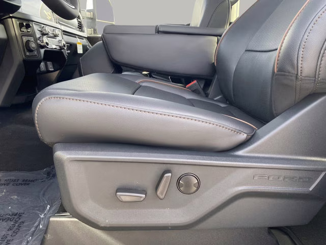 2026 Carbonized Gray Metallic Ford Super Duty F-250 SRW LARIAT 4X4 Truck