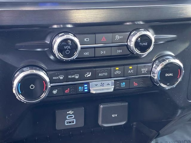 2026 Carbonized Gray Metallic Ford Super Duty F-250 SRW LARIAT 4X4 Truck