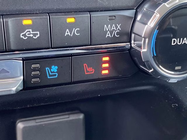 2026 Carbonized Gray Metallic Ford Super Duty F-250 SRW LARIAT 4X4 Truck