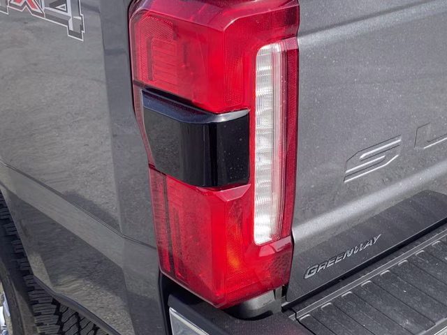 2026 Carbonized Gray Metallic Ford Super Duty F-250 SRW LARIAT 4X4 Truck