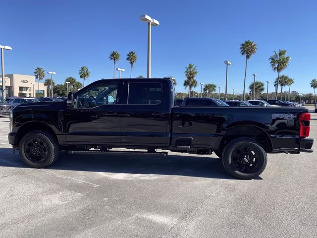 2026 Agate Black Metallic Ford Super Duty F-350 SRW LARIAT 4X4 Truck