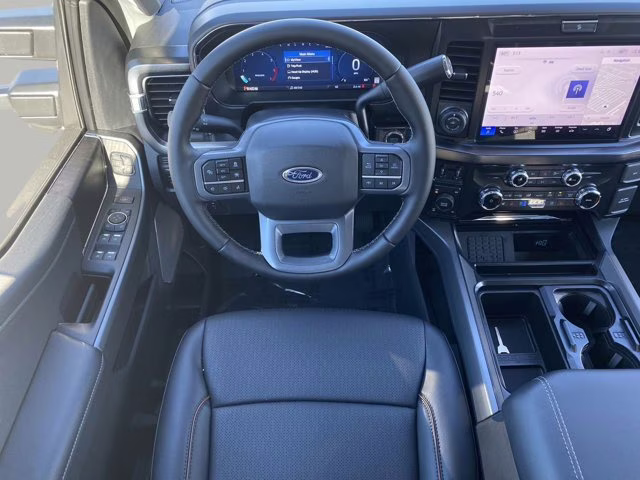 2026 Avalanche Ford Super Duty F-350 SRW LARIAT 4X4 Truck