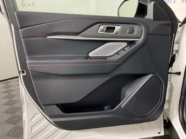 2026 White Metallic Ford Explorer ST RWD SUV