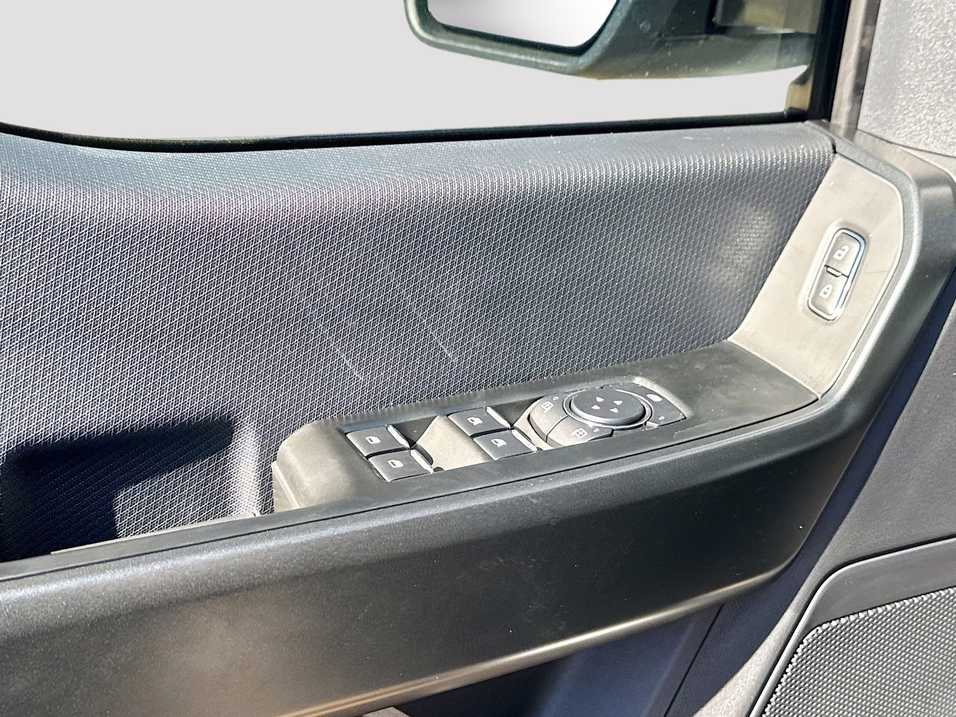 2025 Oxford White Ford F-150 STX 4X4 Truck