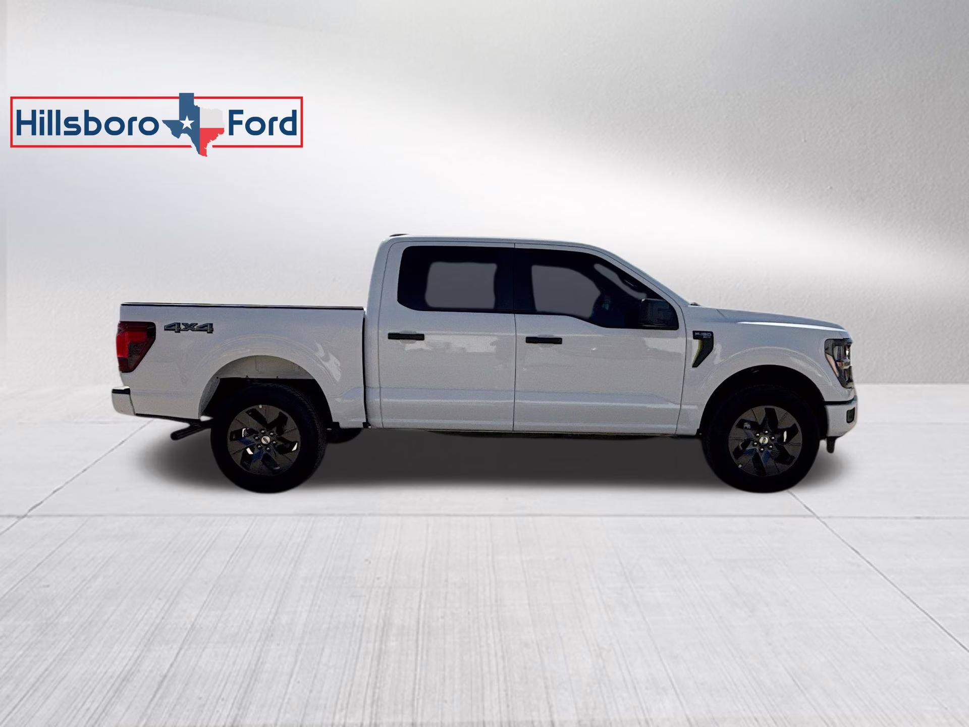 2025 Oxford White Ford F-150 STX 4X4 Truck