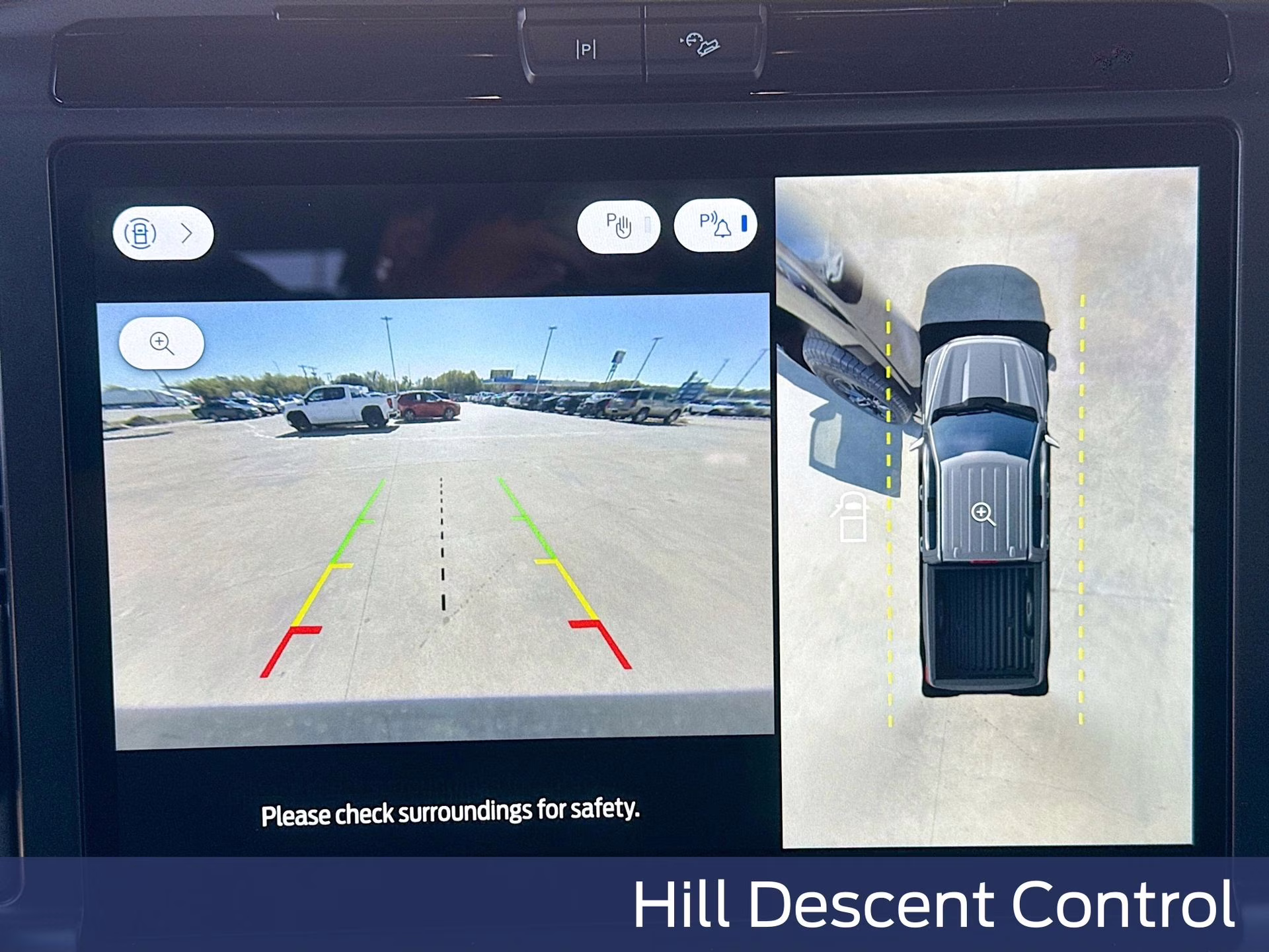 2025 Agate Black Metallic Ford F-150 Lariat 4X4 Truck