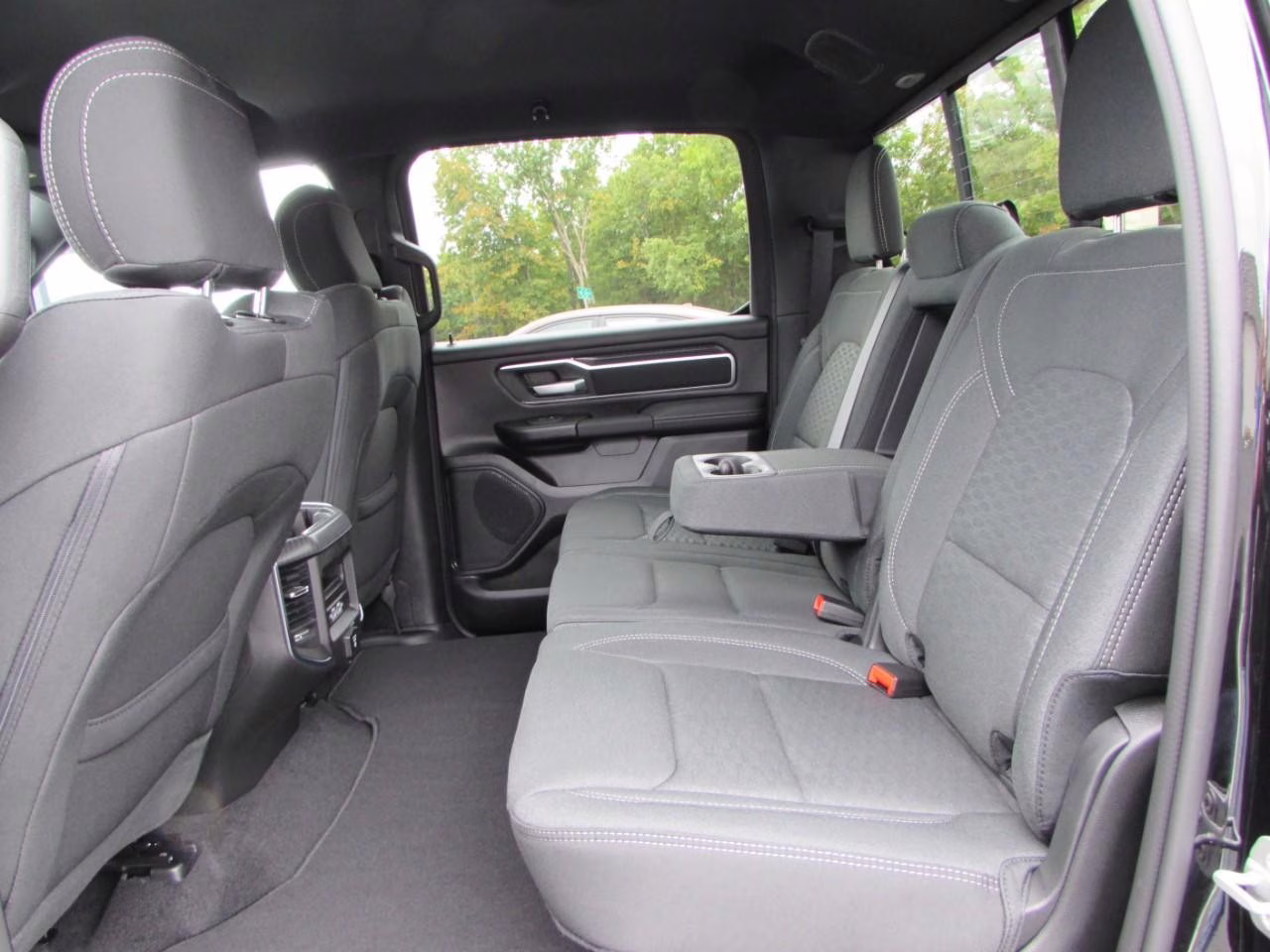 2026 Diamond Black Crystal Pearlcoat Ram 1500 Big Horn/Lone Star 4X4 Truck