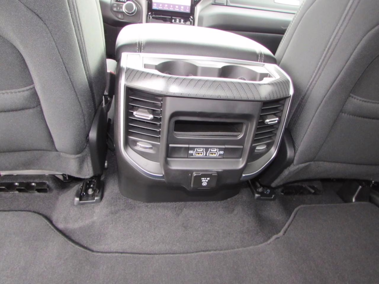 2026 Diamond Black Crystal Pearlcoat Ram 1500 Big Horn/Lone Star 4X4 Truck