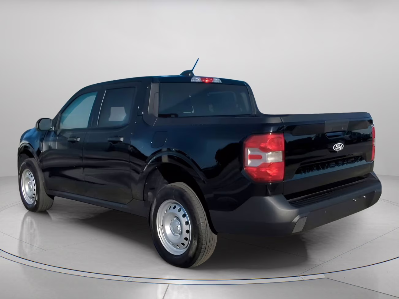 2026 Shadow Black Ford Maverick XL Crew Cab Pickup FWD Truck