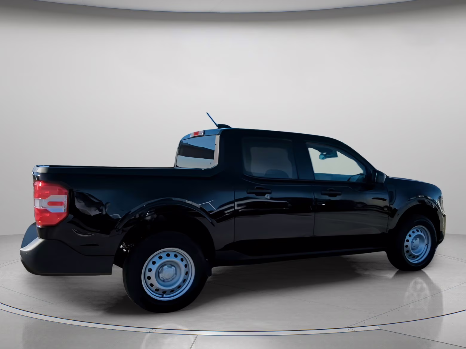 2026 Shadow Black Ford Maverick XL Crew Cab Pickup FWD Truck