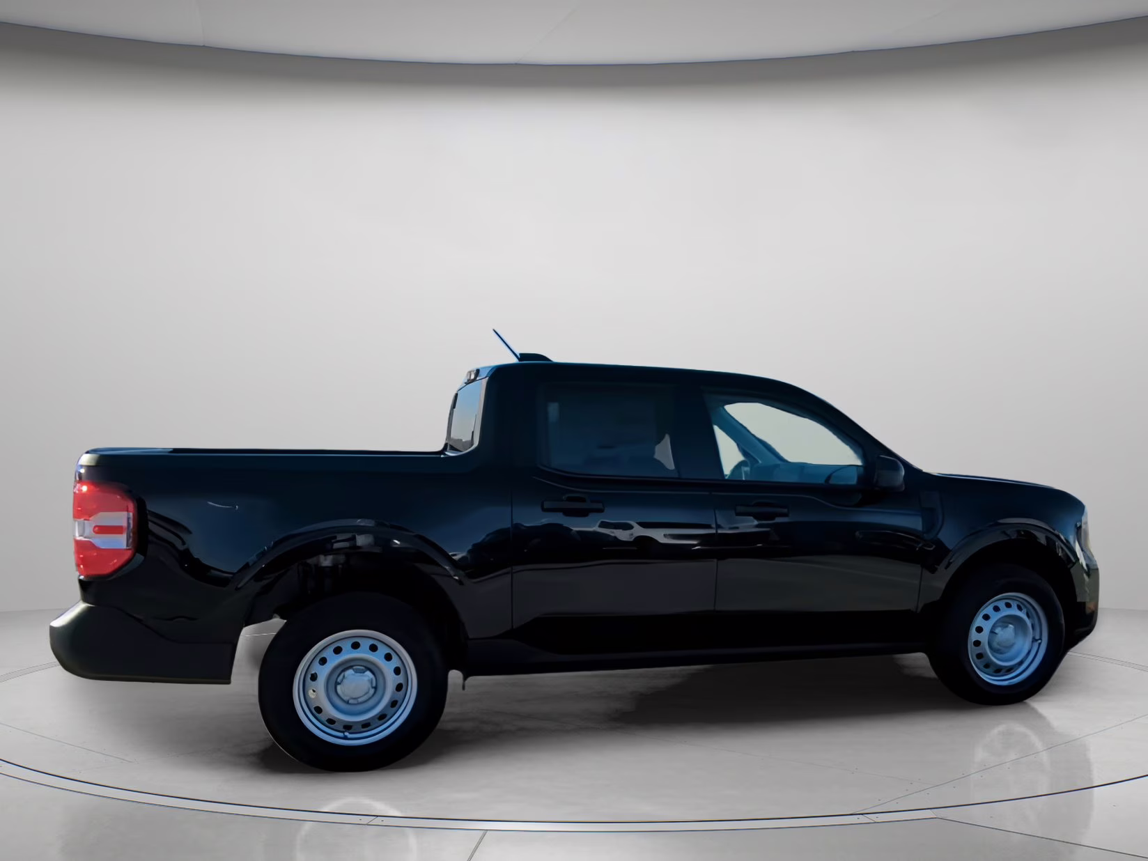 2026 Shadow Black Ford Maverick XL Crew Cab Pickup FWD Truck