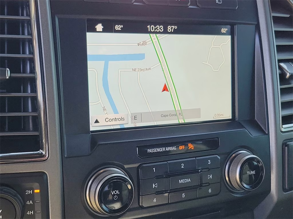 2017 Avalanche Ford F-150 Raptor 4X4 Truck