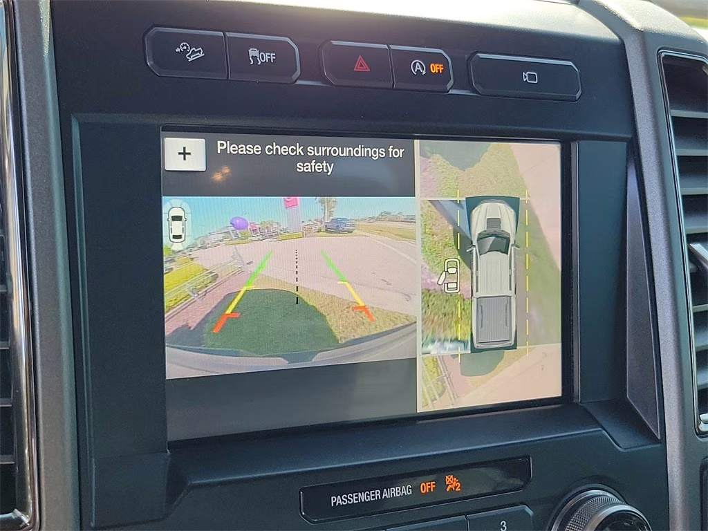 2017 Avalanche Ford F-150 Raptor 4X4 Truck