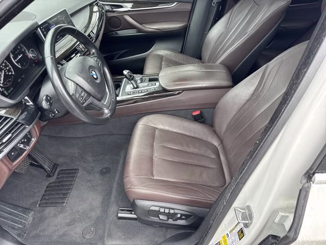 2018 Alpine White BMW X5 xDrive40e iPerformance AWD SUV