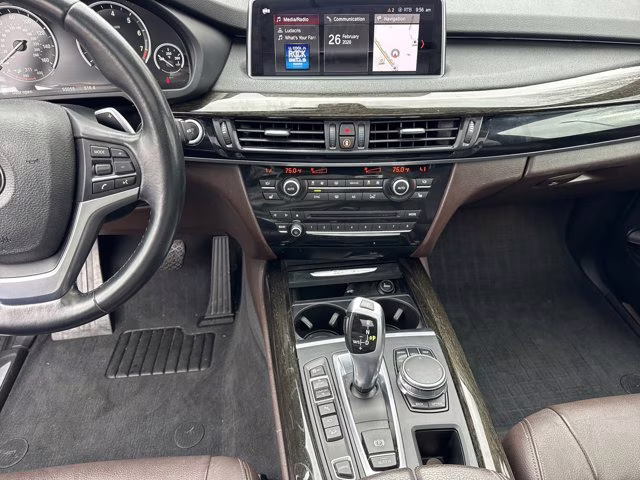 2018 Alpine White BMW X5 xDrive40e iPerformance AWD SUV