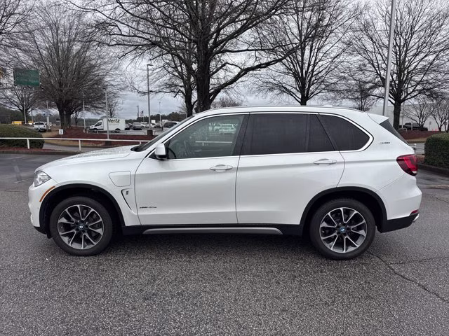 2018 Alpine White BMW X5 xDrive40e iPerformance AWD SUV