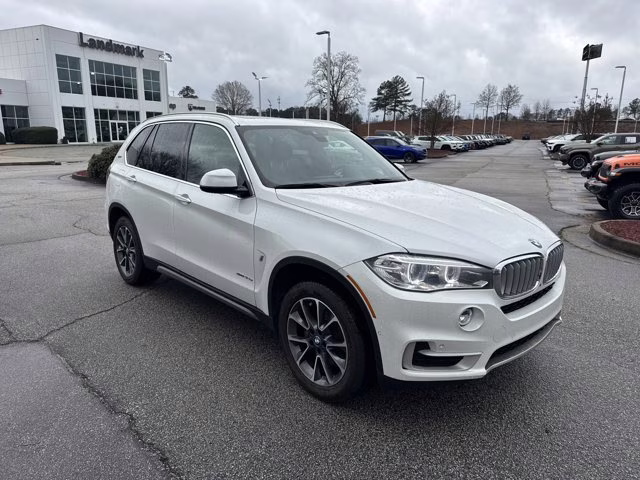 2018 Alpine White BMW X5 xDrive40e iPerformance AWD SUV