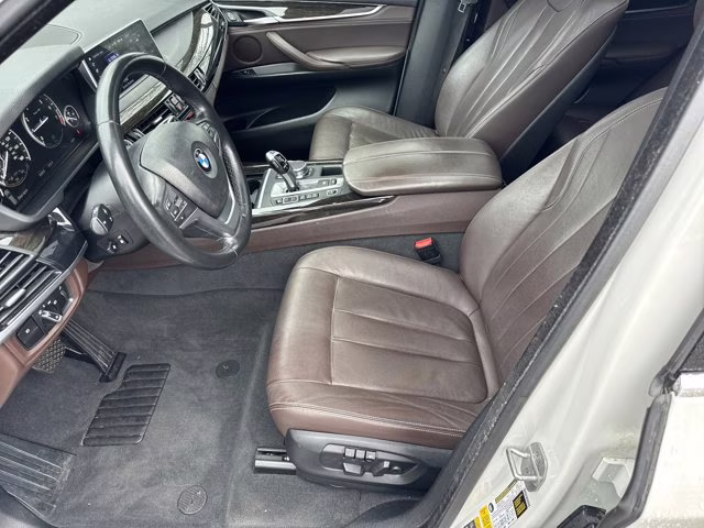 2018 Alpine White BMW X5 xDrive40e iPerformance AWD SUV