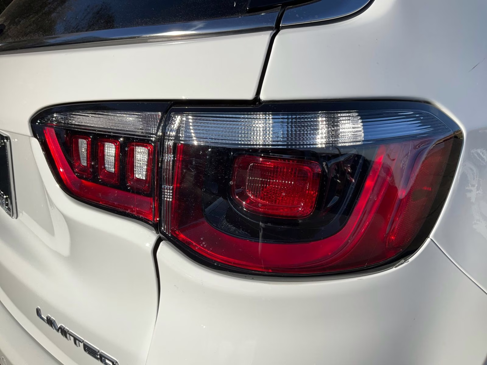 2026 Bright White Clearcoat Jeep Compass Limited 4X4 SUV