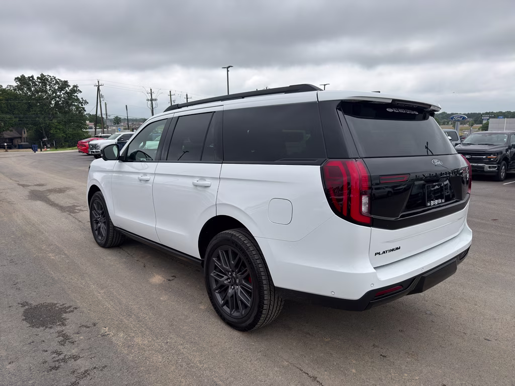 2025 Oxford White Ford Expedition Platinum 4X4 SUV