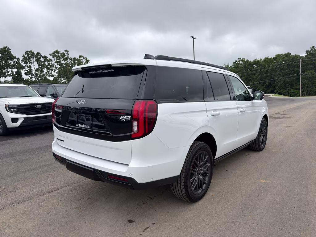 2025 Oxford White Ford Expedition Platinum 4X4 SUV
