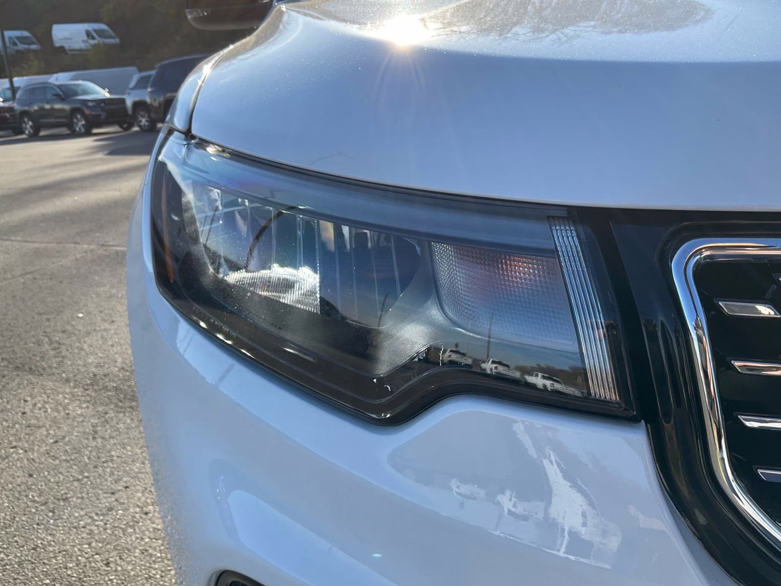 2026 Bright White Clearcoat Jeep Compass Limited 4X4 SUV