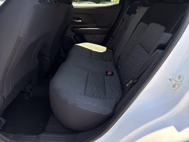 2026 Aspen White Tricoat Nissan Kicks SV FWD SUV
