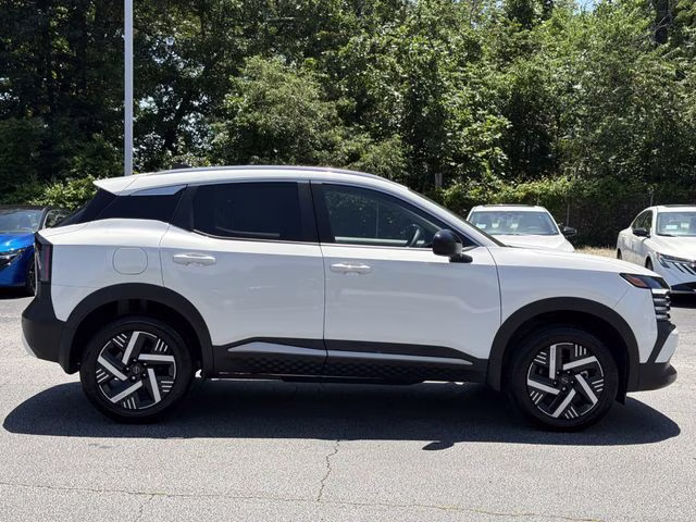 2026 Aspen White Tricoat Nissan Kicks SV FWD SUV