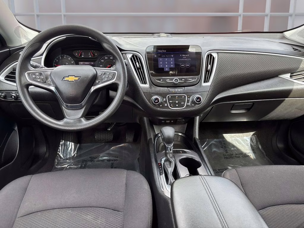 2024 Summit White Chevrolet Malibu LT FWD Sedan