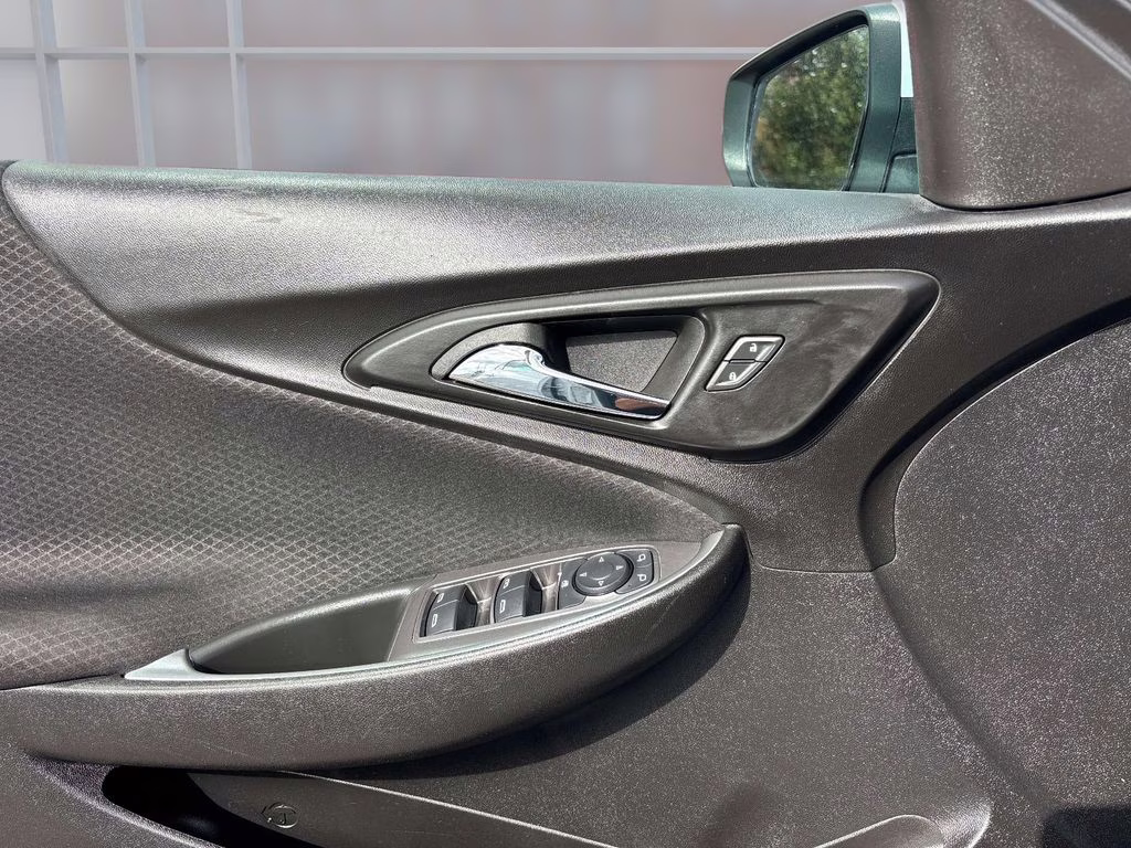 2024 Summit White Chevrolet Malibu LT FWD Sedan