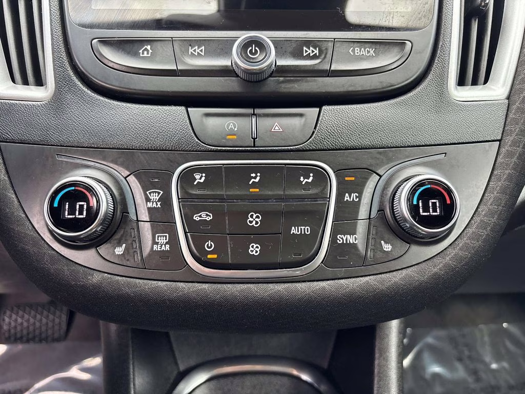 2024 Summit White Chevrolet Malibu LT FWD Sedan