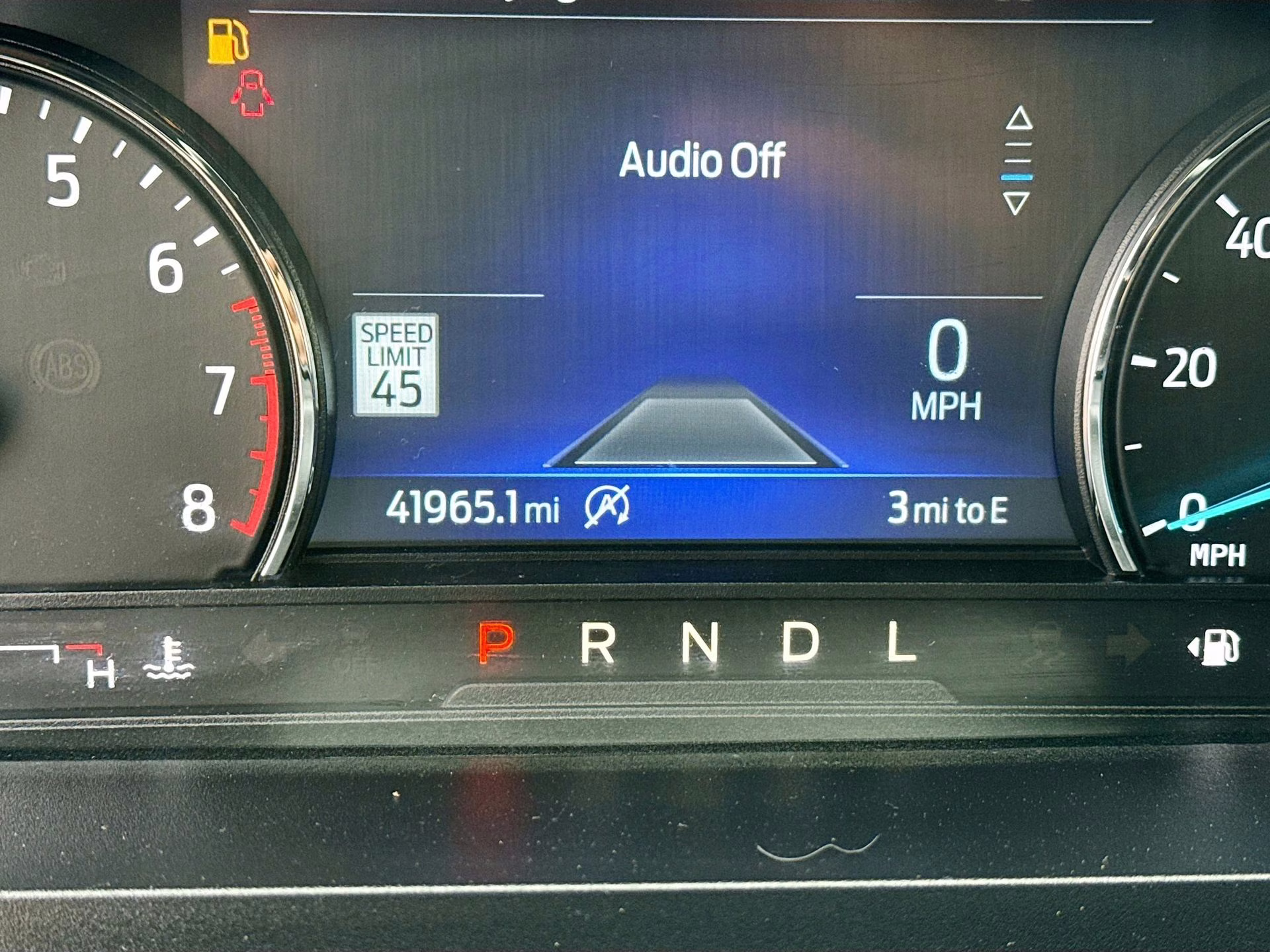 2023 Carbonized Gray Metallic Ford Explorer ST-Line RWD SUV