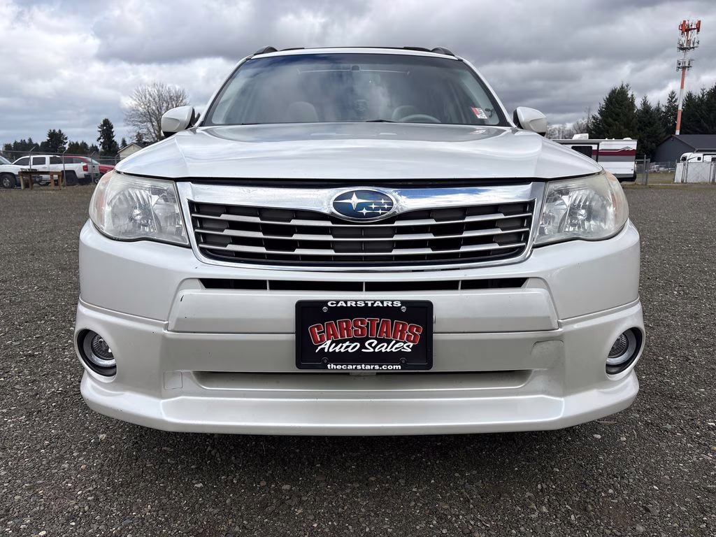 2009 Satin White Pearl Subaru Forester 2.5X AWD SUV