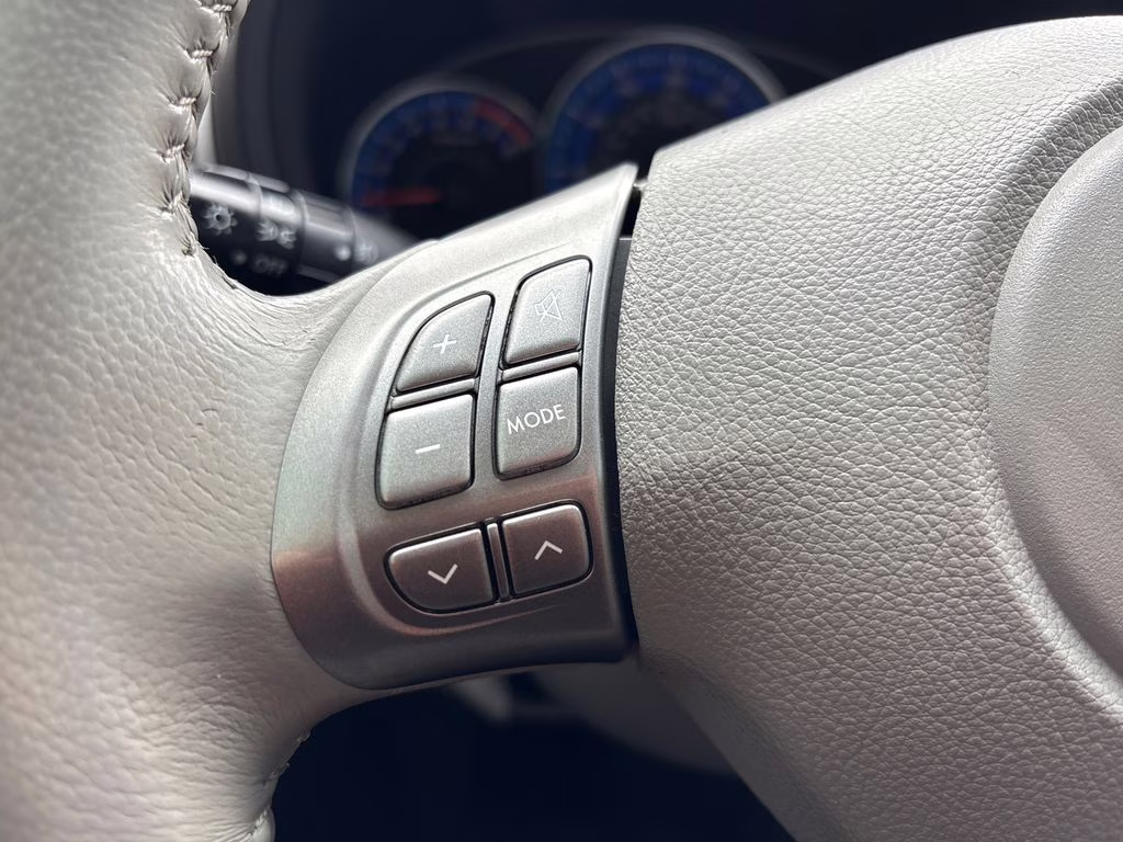 2009 Satin White Pearl Subaru Forester 2.5X AWD SUV