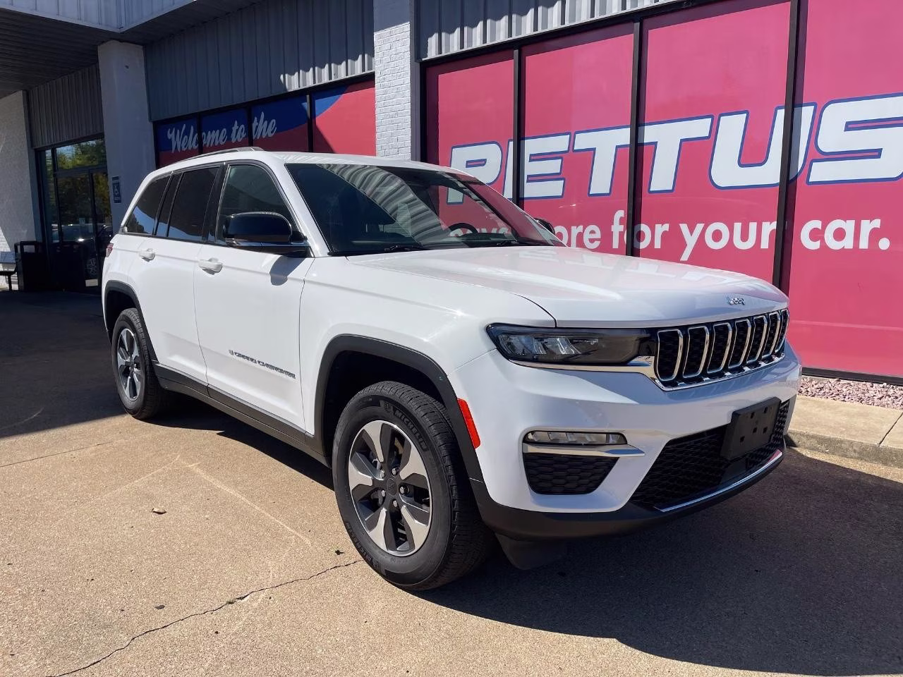2024 Bright White Clearcoat Jeep Grand Cherokee 4xe 4X4 SUV