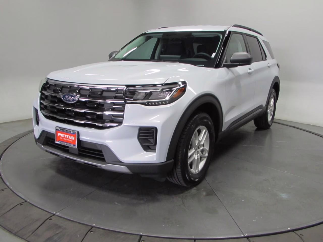 2026 Space Silver Ford Explorer Active 4X4 SUV