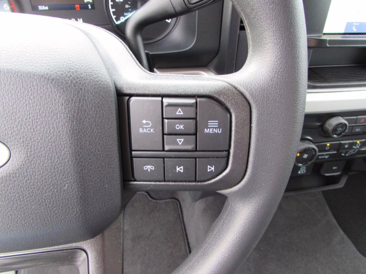 2026 Avalanche Ford Super Duty F-250 SRW XL 4X4 Truck