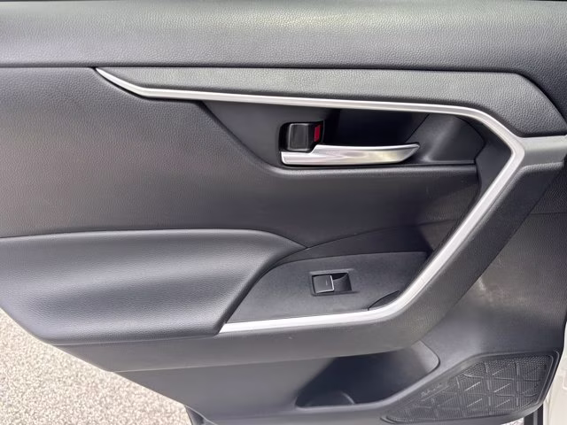 2023 Ice Toyota RAV4 XLE FWD SUV