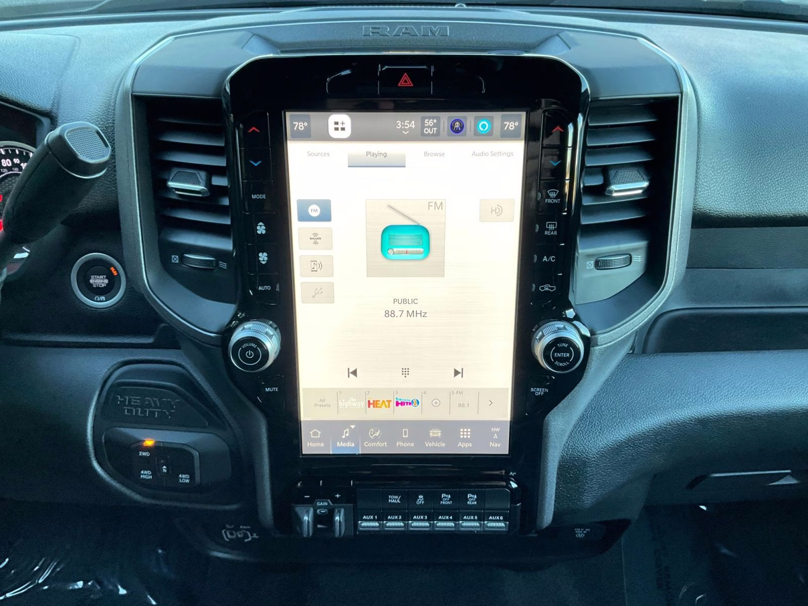 2026 Bright White Clearcoat Ram 2500 Tradesman 4X4 Truck