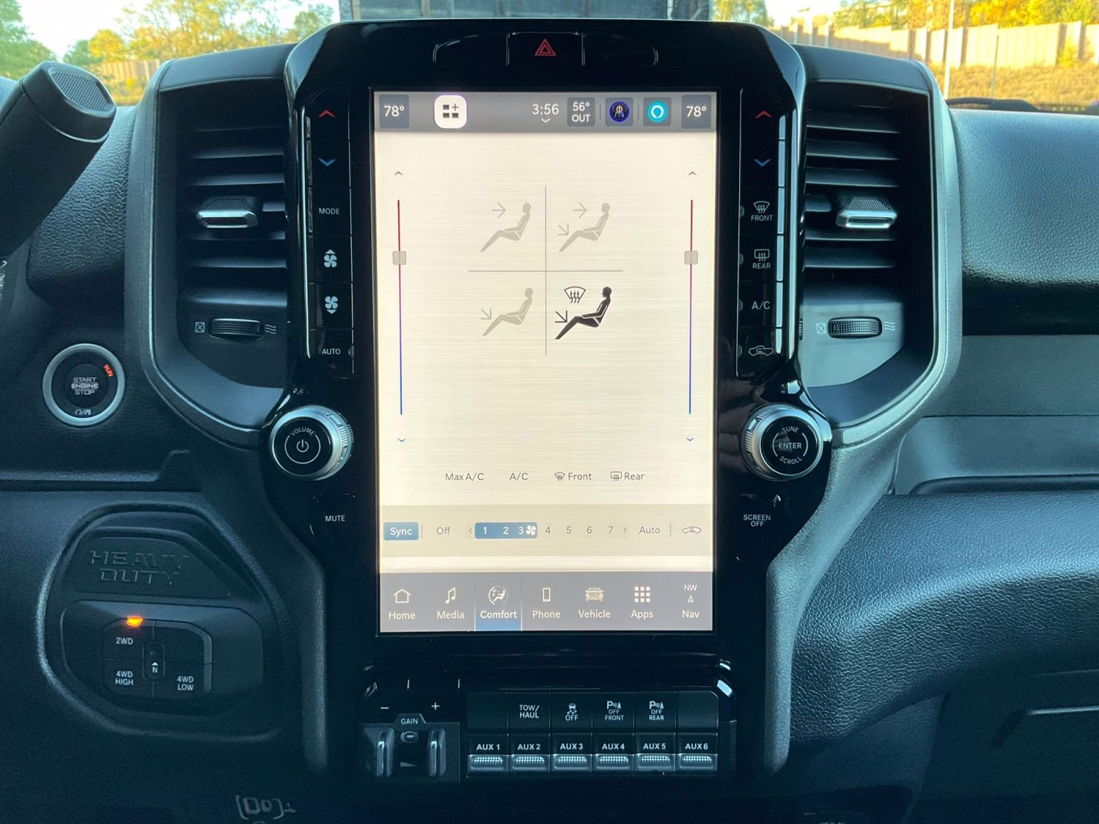 2026 Bright White Clearcoat Ram 2500 Tradesman 4X4 Truck