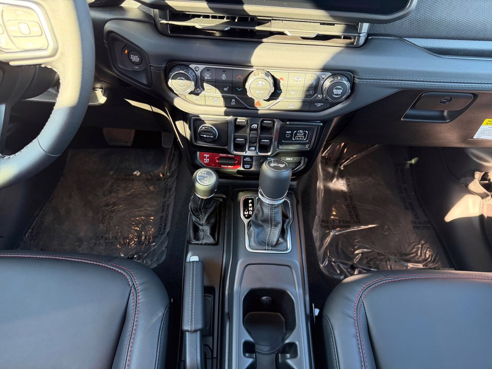 2026 Granite Crystal Metallic Clearcoat Jeep Wrangler Rubicon 4X4 SUV