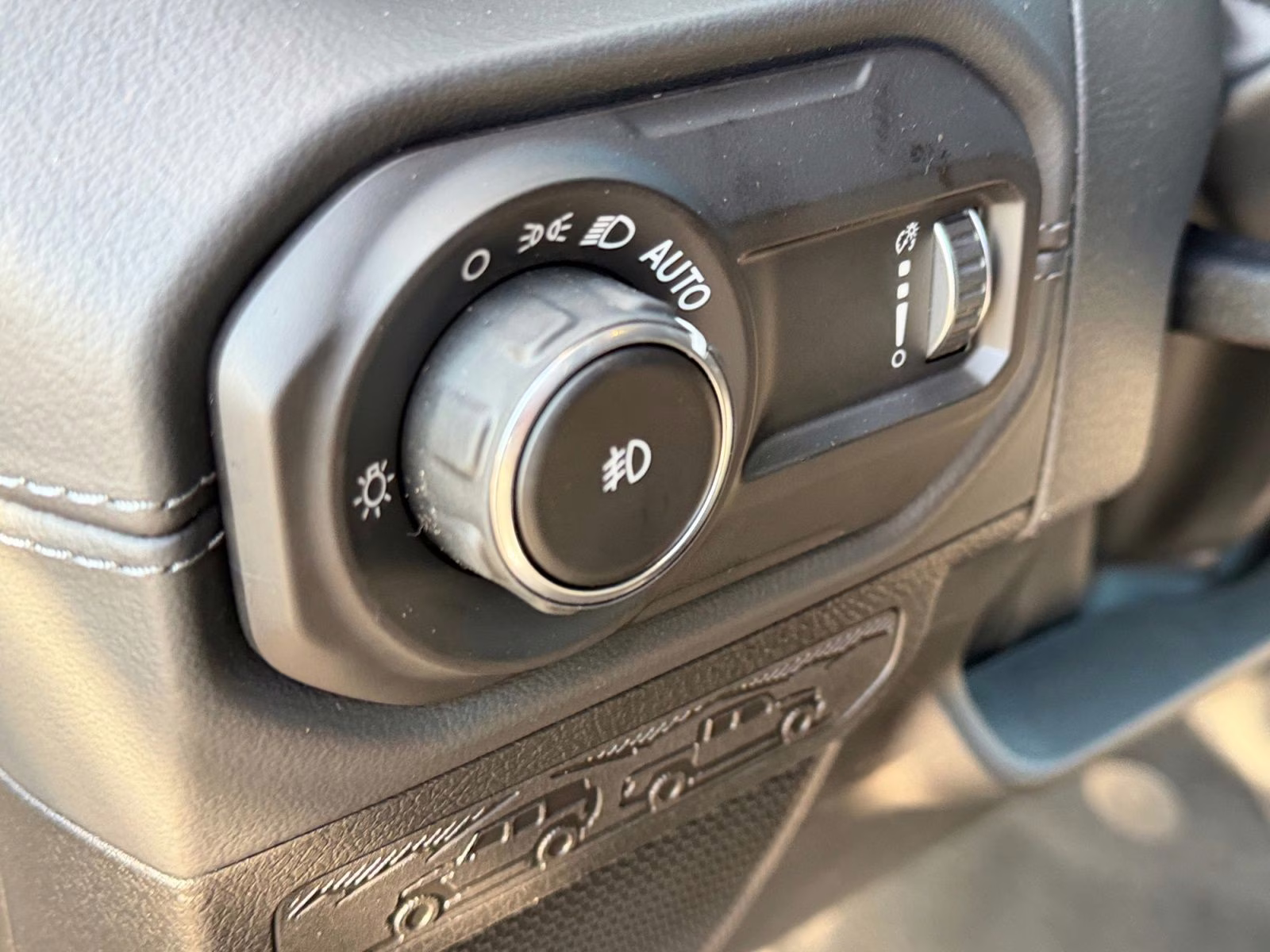 2026 Granite Crystal Metallic Clearcoat Jeep Wrangler Rubicon 4X4 SUV