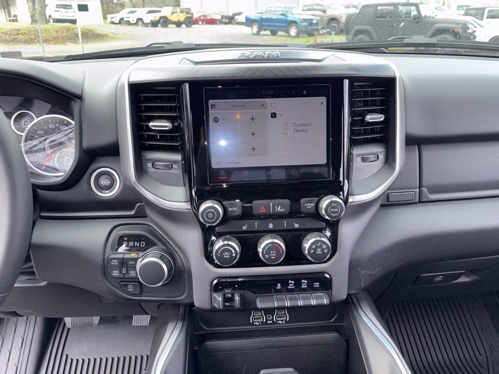 2025 Bright White Clearcoat Ram 1500 Big Horn 4X4 Truck