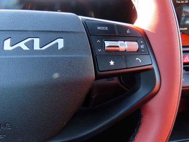 2026 Wolf Gray Kia Sportage SX FWD SUV