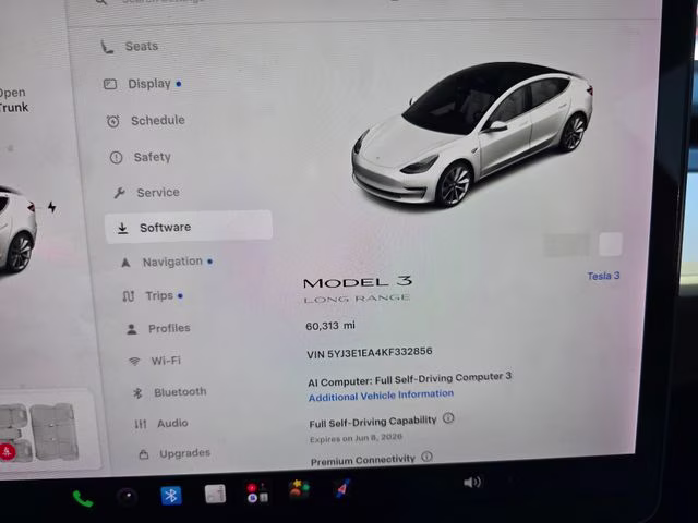 2019 White Tesla Model 3 Long Range RWD Sedan