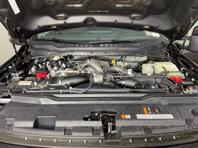 2026 Gray Metallic Ford Super Duty F-250 SRW Lariat 4X4 Truck