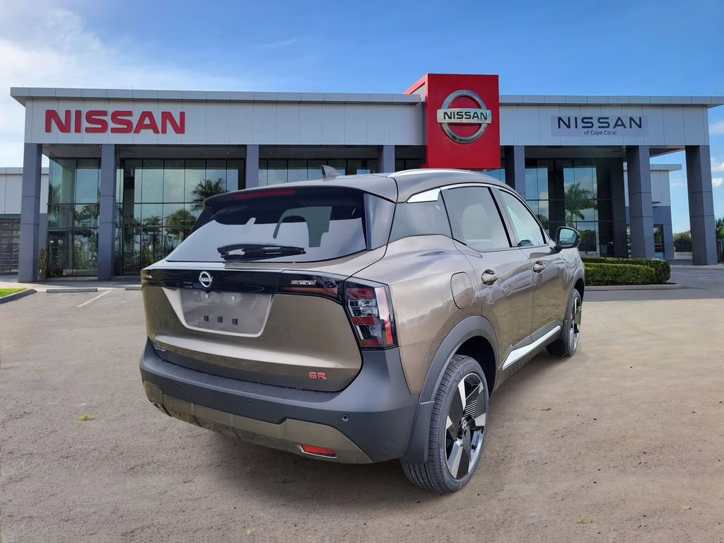 2026 Bronze Metallic Nissan Kicks SR FWD SUV