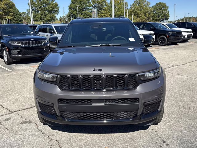 2025 Baltic Gray Metallic Clearcoat Jeep Grand Cherokee L Limited 4X4 SUV